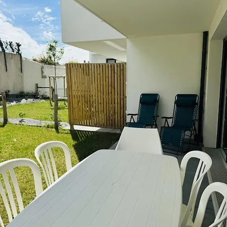 3 Pieces 68m², Jardin Clos, 150m Plage, Wifi *
